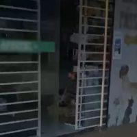 Imagem referente a Loja é arrombada e criminosos furtam notebook, dinheiro e produtos pet em Cascavel