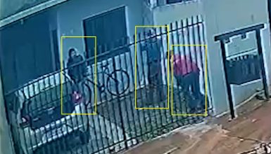 Imagem referente a Câmera flagra invasão a residência no Loteamento Barcelona em Cascavel