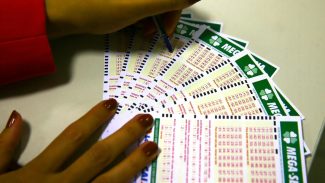 Mega 30 anos sorteia prêmio especial de R$ 320 milhões; assista aqui