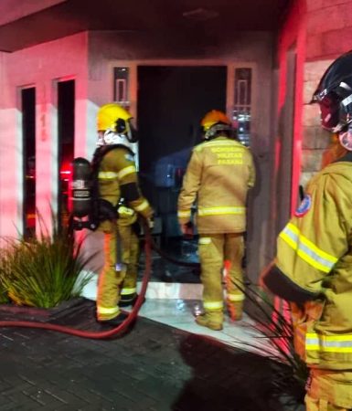 Imagem referente a Proprietária diz que clínica foi destruída por incêndio criminoso em Cascavel