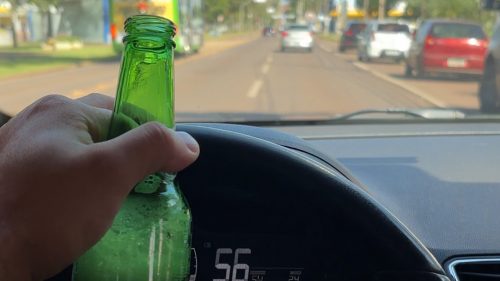 Transitar alerta que apenas pequena quantidade de álcool pode ser fatal no trânsito Imagem referente a Transitar alerta que apenas pequena quantidade de álcool pode ser fatal no trânsito