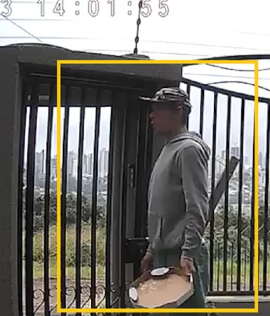 Imagem referente a VÍDEO: reconhece este homem que invadiu casa para furtar pistola, munições e joias?