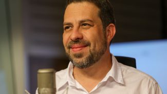 Na Mesa com Datena recebe o ministro Guilherme Boulos nesta terça