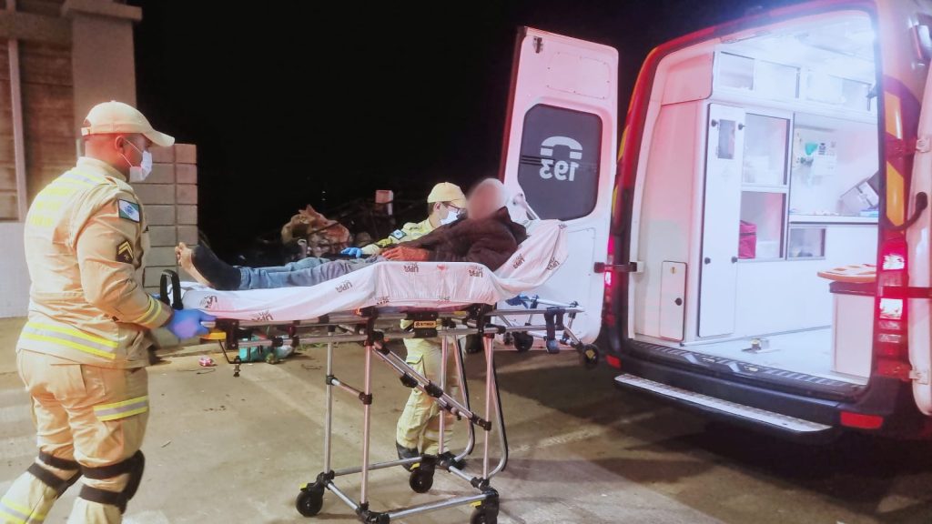 Corpo de Bombeiros atende vítima de agressão no Terminal Nordeste em Cascavel