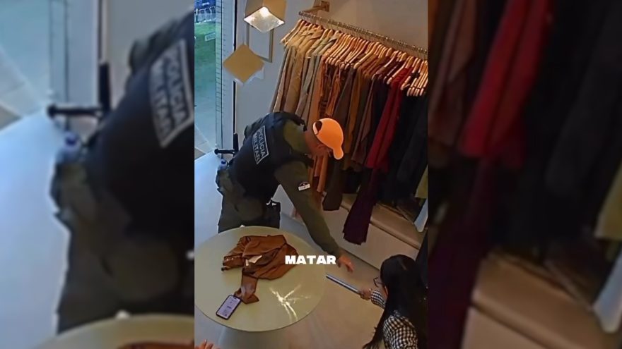 Policiais viram “caçadores de aranha” e salvam lojistas; Veja vídeo