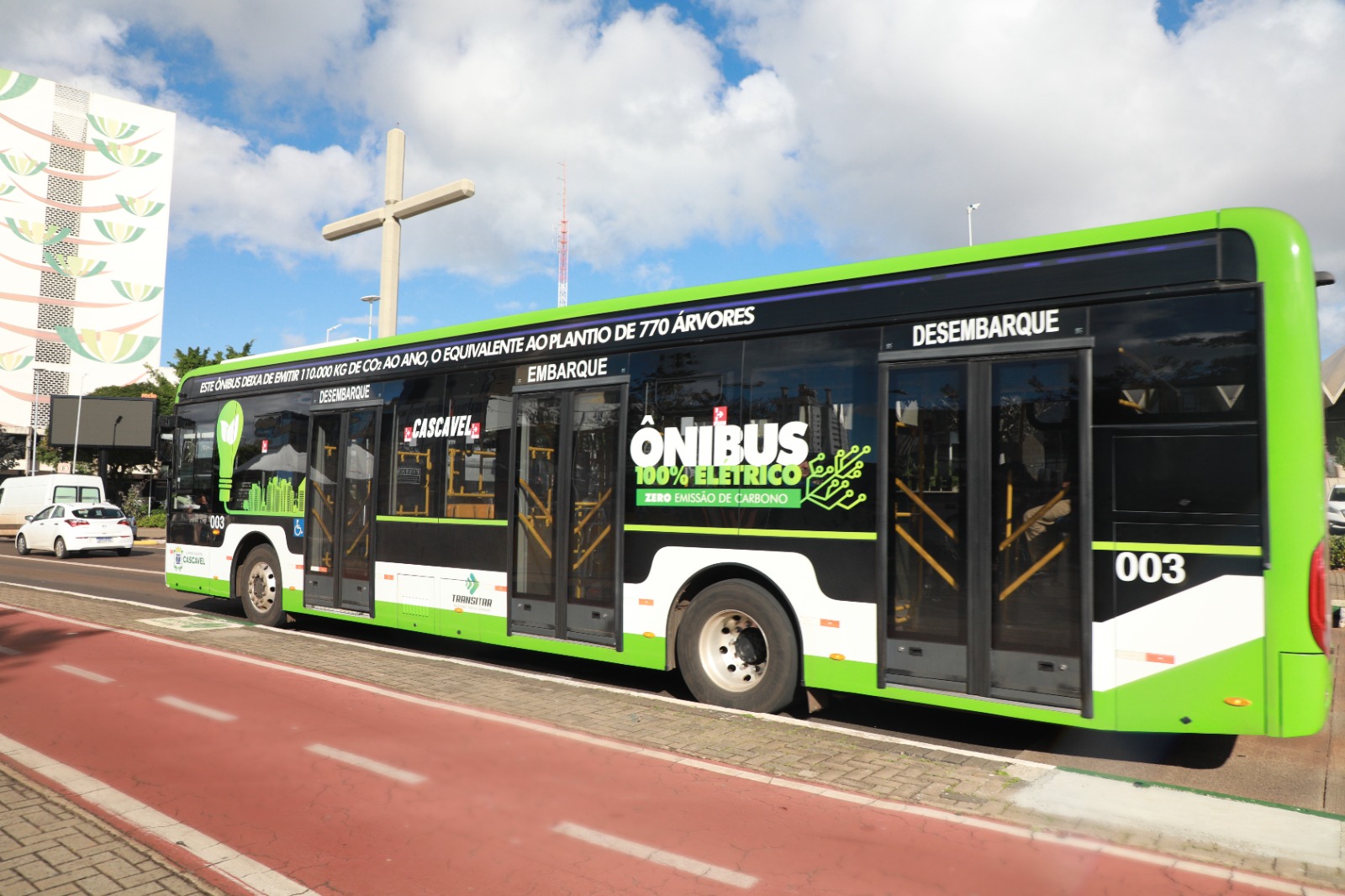Cascavel tem nova linha de ônibus entre os terminais Sul e Oeste para melhor atender a comunidade