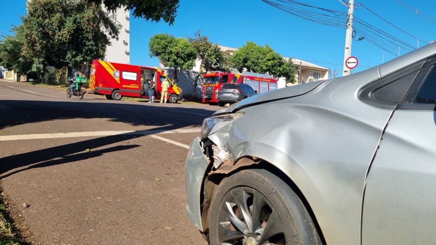 Motociclista de 60 anos fica ferido em acidente no Bairro Parque São Paulo, em Cascavel