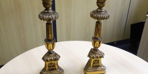 PF recupera e devolve peças sacras levadas de igreja do Rio de Janeiro Imagem referente a PF recupera e devolve peças sacras levadas de igreja do Rio de Janeiro