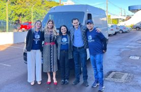 Deputado Pacheco entrega Van, zero quilômetro, para o Provopar de Cascavel