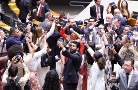 Deputados de direita do Paraná traíram o discurso na votação da escala 6x1?