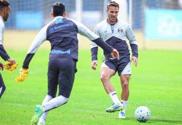 Grêmio ajusta detalhes para enfrentar Corinthians na Arena