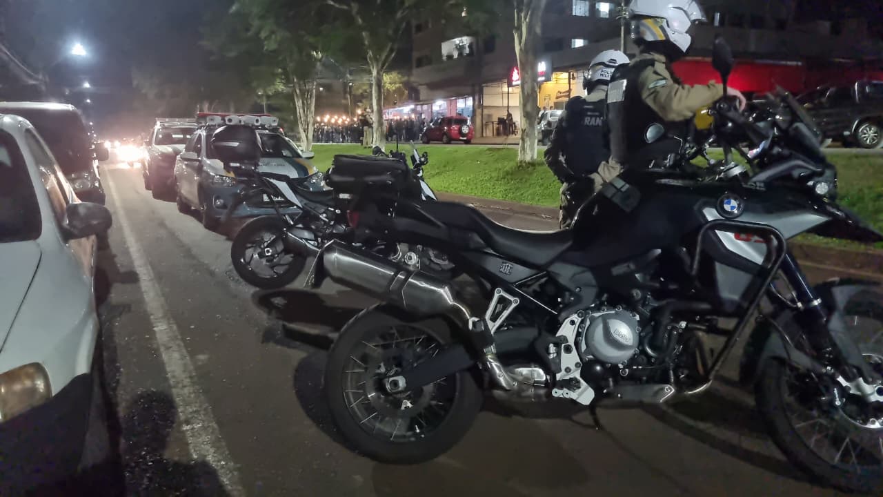 Grande operação reúne PM, GM e Transitar contra baderna e motoristas embriagados