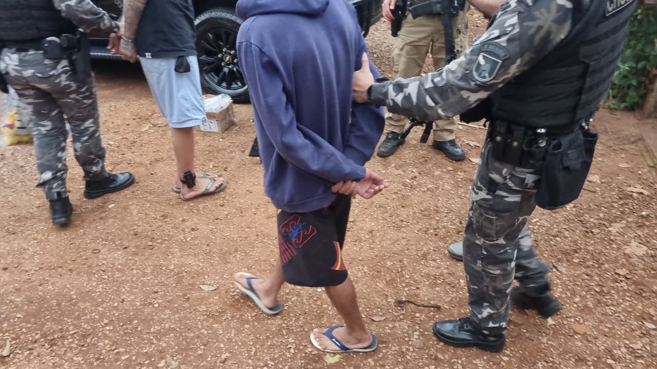 Nova ofensiva policial prende mais cinco em ‘biqueira’ de drogas no Cancelli