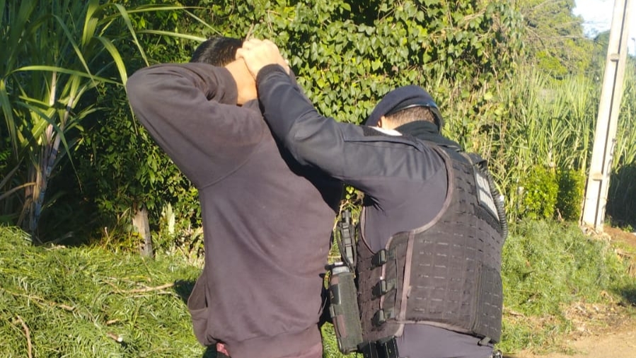 Procurado por roubo, violência doméstica e corrupção de menores é preso pela Guarda Municipal em Cascavel Imagem referente a Procurado por roubo, violência doméstica e corrupção de menores é preso pela Guarda Municipal em Cascavel