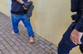 Homem com mandado de prisão é detido pela Guarda Municipal no Terminal Leste