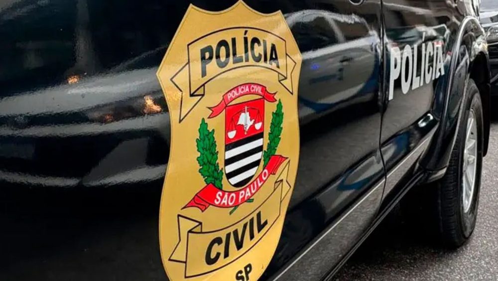 Operação em SP investiga ONG da produtora do filme sobre Bolsonaro Imagem referente a Operação em SP investiga ONG da produtora do filme sobre Bolsonaro