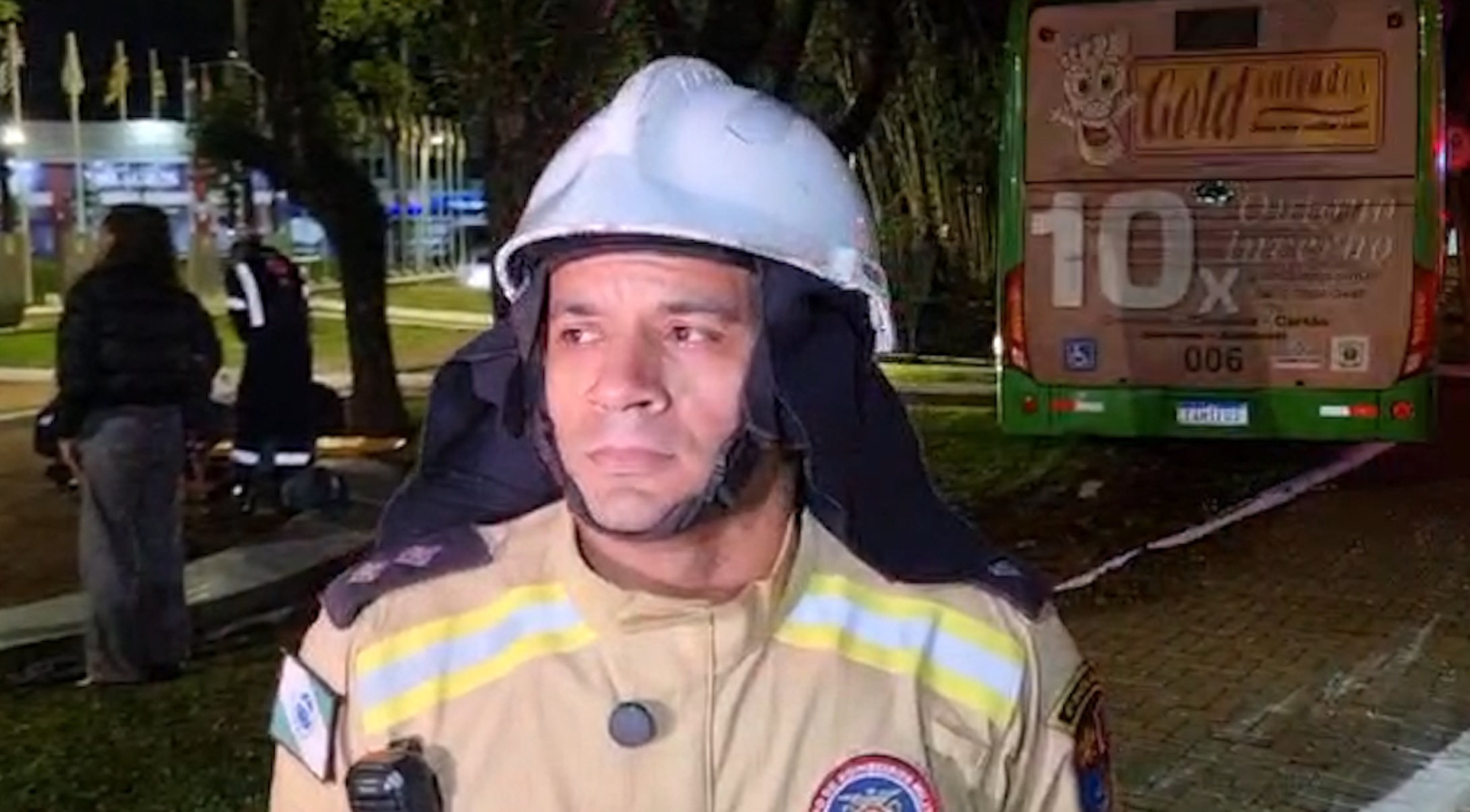Tenente dos Bombeiros destaca que vítimas de colisão entre ônibus tiveram apenas ferimentos leves