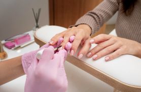 Prefeitura abre inscrições para curso gratuito de manicure