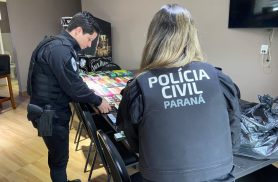 PCPR prende duas pessoas e apreende mais de 1,6 mil produtos ilegais em Castro