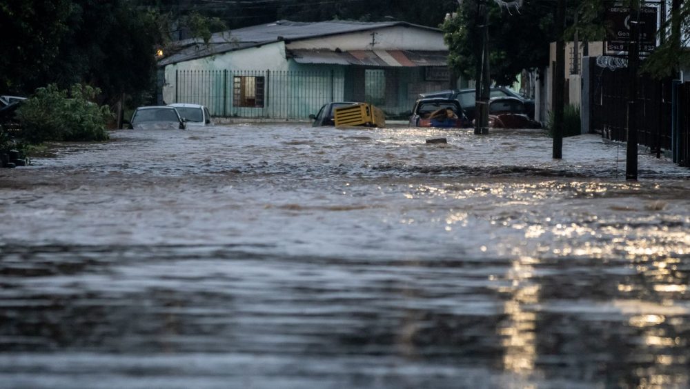 Enchentes e alagamentos lideram preocupações ambientais nas capitais Imagem referente a Enchentes e alagamentos lideram preocupações ambientais nas capitais