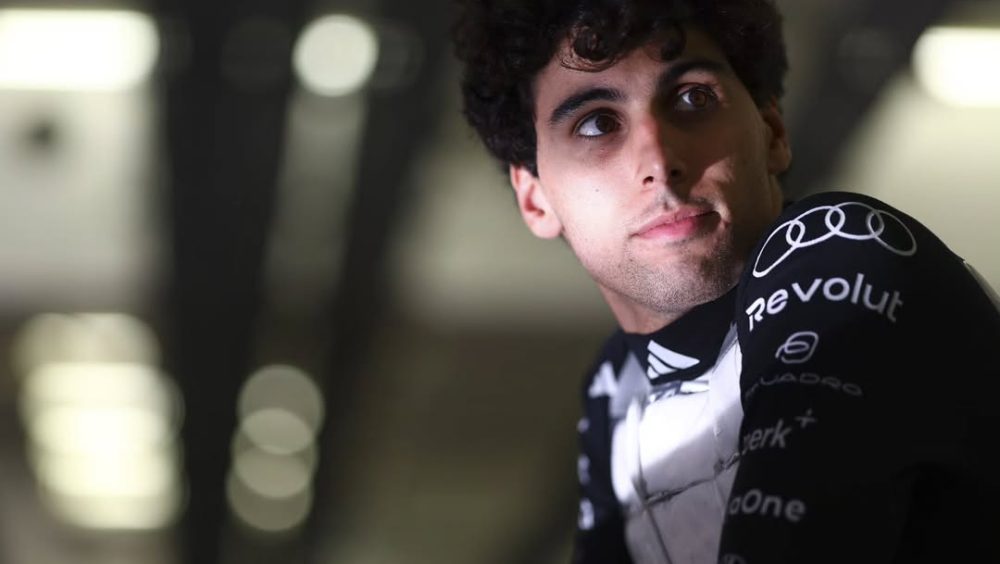 Bortoleto comenta comparações com Senna e destaca desejo de construir própria história na F1 Imagem referente a Bortoleto comenta comparações com Senna e destaca desejo de construir própria história na F1