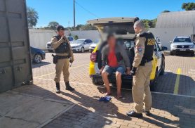 Homem usa faca para ameaçar namorada no Riviera