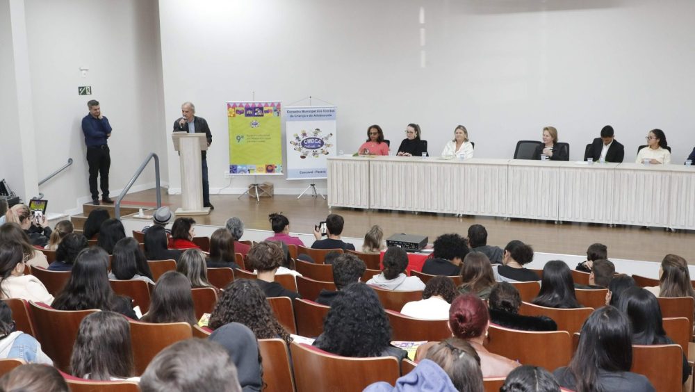 Conferência debate fortalecimento dos direitos da criança e do adolescente Imagem referente a Conferência debate fortalecimento dos direitos da criança e do adolescente