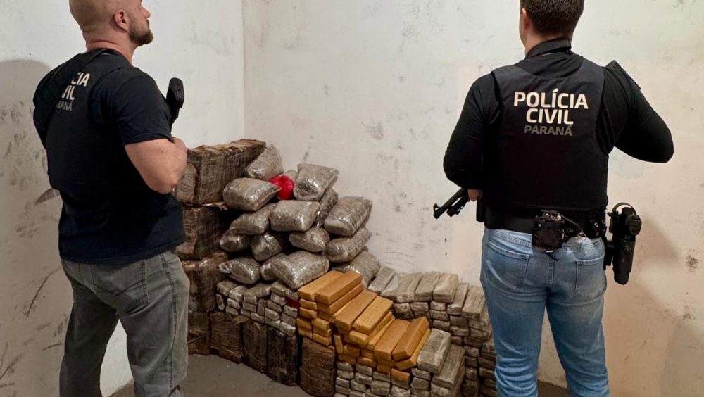 PCPR apreende mais de 211 quilos de maconha após localizar veículo acidentado em Guaraniaçu Imagem referente a PCPR apreende mais de 211 quilos de maconha após localizar veículo acidentado em Guaraniaçu