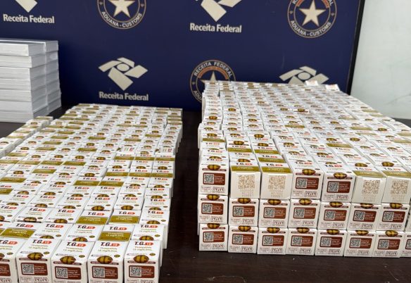 Receita Federal apreende R$ 330 mil em medicamentos emagrecedores na Ponte da Amizade