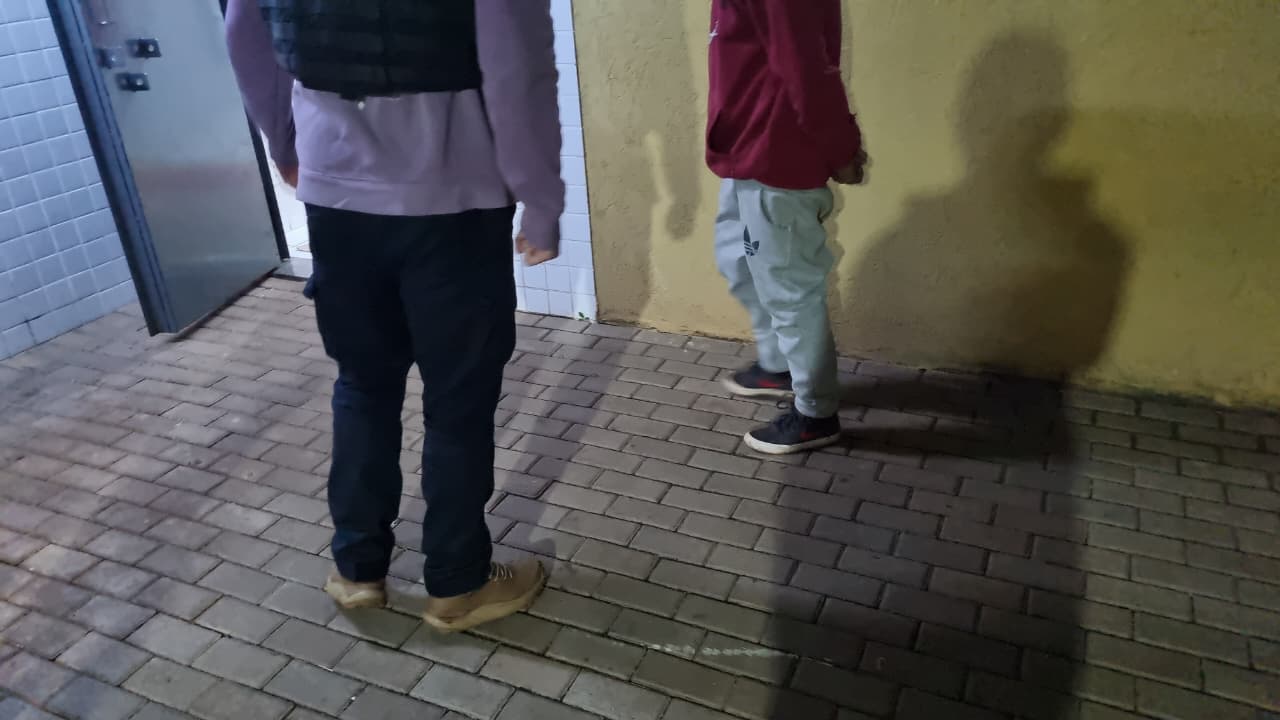 Homem de 34 anos é preso no bairro Itália, em Cascavel, com 7 anos de prisão pendentes