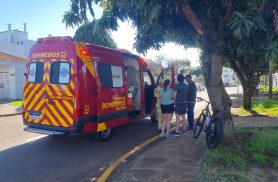 Jovem ciclista fica ferida em acidente com carro no Bairro Pioneiros Catarinenses