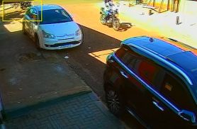 Veja como ocorreu acidente entre moto e bicicleta no Loteamento Belmonte, em Cascavel