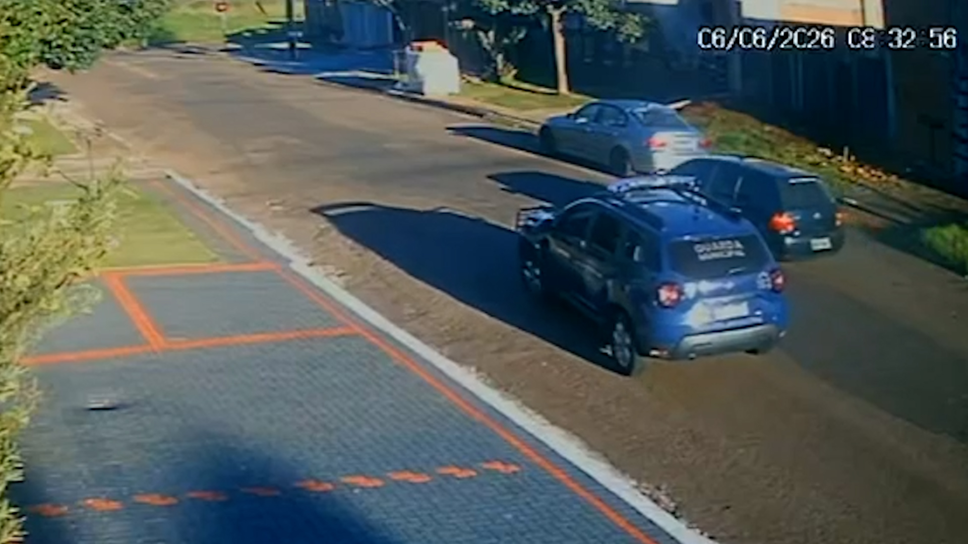 Imagens mostram perseguição que terminou com acidente em Cascavel