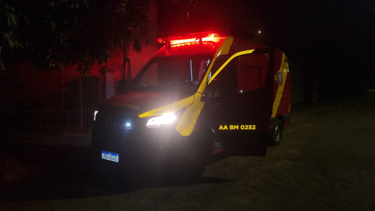 Jovem de 27 anos sofre queda e fica ferido no rosto em Cascavel