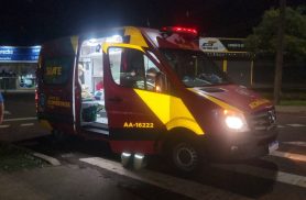Ciclista é atingido por carro ao cruzar Avenida Tancredo Neves pela ciclovia