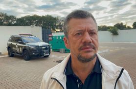 Empresário relata tentativa de assalto com facão: “Pegamos o ladrão dentro da garagem”
