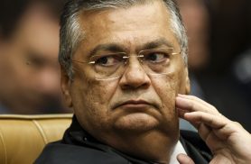 Dino mantém remoção de vídeos de vereador que ofendeu adversário