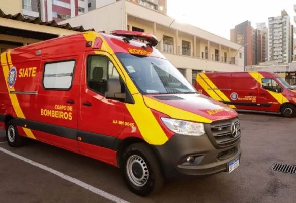 Briga entre pai e filho termina com homem em estado grave após troca de socos e facadas
