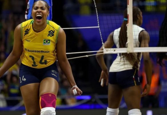 Brasil sofre, mas bate Itália por 3 sets a 2 na Liga das Nações