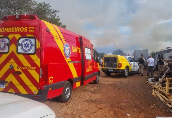 Suspeito é baleado no joelho durante tentativa de assalto em comércio no Cascavel Velho