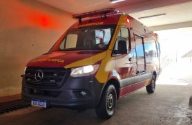 Motociclista fica ferido em colisão com carro no Bairro Santa Cruz