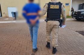 Homem é detido após agredir companheira em discussão motivada por ciúmes em Capitão