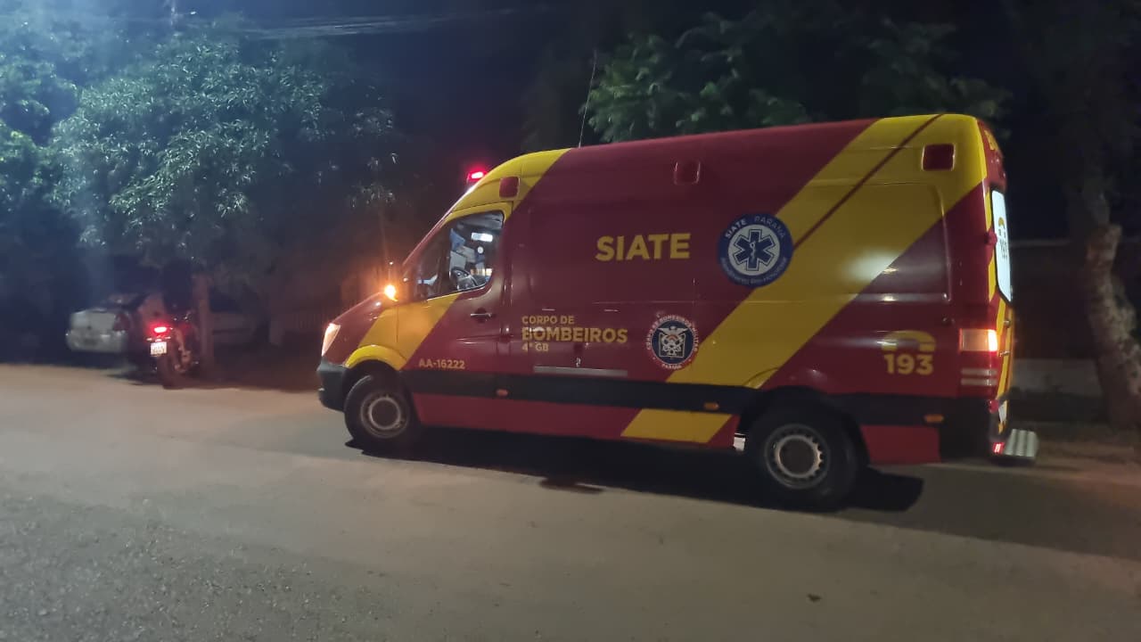 Adolescente de 16 anos fica ferida após acidente entre motos na Avenida das Torres