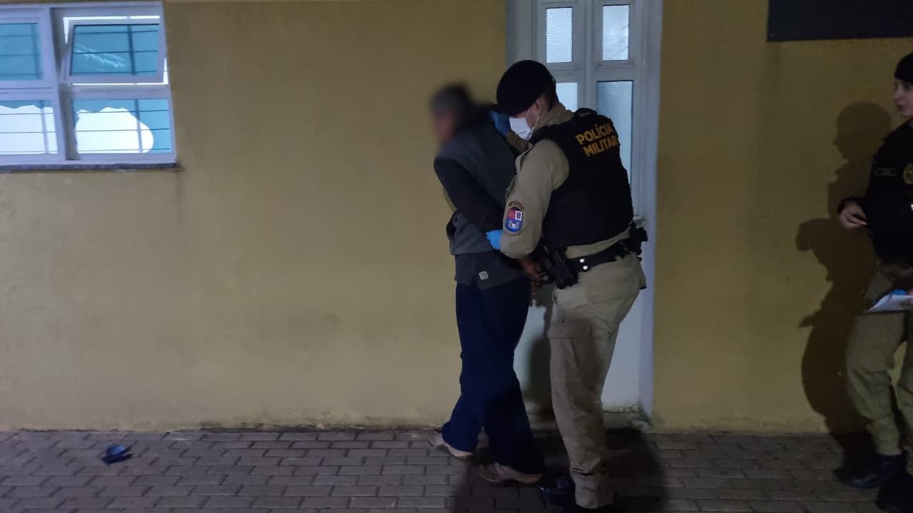 Homem é preso após furtar R$ 3.767,00 em loja na Avenida Interlagos
