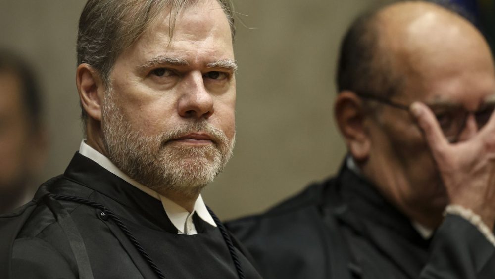 Toffoli toma posse no TSE e diz que Justiça não decide eleição Imagem referente a Toffoli toma posse no TSE e diz que Justiça não decide eleição