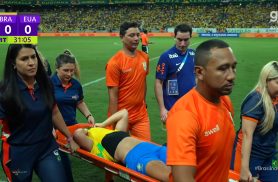 Atleta deixa gramado chorando após lesão em amistoso da Seleção Brasileira e preocupa torcedores