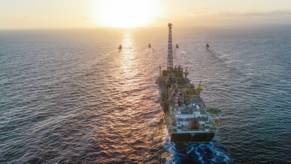 Imagem referente a Petrobras compra 50% do bloco Itaimbezinho, no pré-sal de Campos
