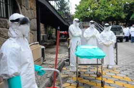 Protestos no Quênia contra centro dos EUA para ebola têm 3 mortos