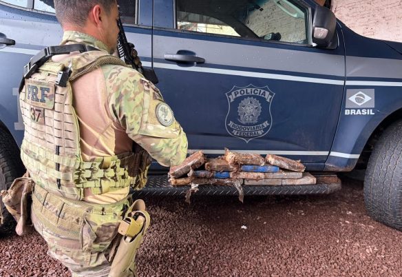 Pai e filha são presos com mais de 12 kg de cocaína em Formosa do Oeste