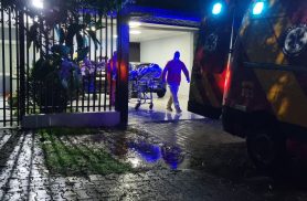 Mulher fica ferida após sofrer queda em imóvel na Região do Lago, em Cascavel
